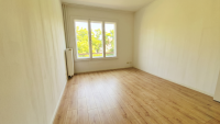 Großes Zimmer