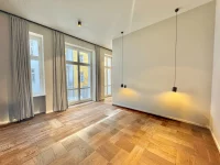 Hauptschlafzimmer mit Ankleide