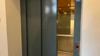Moderner Aufzug